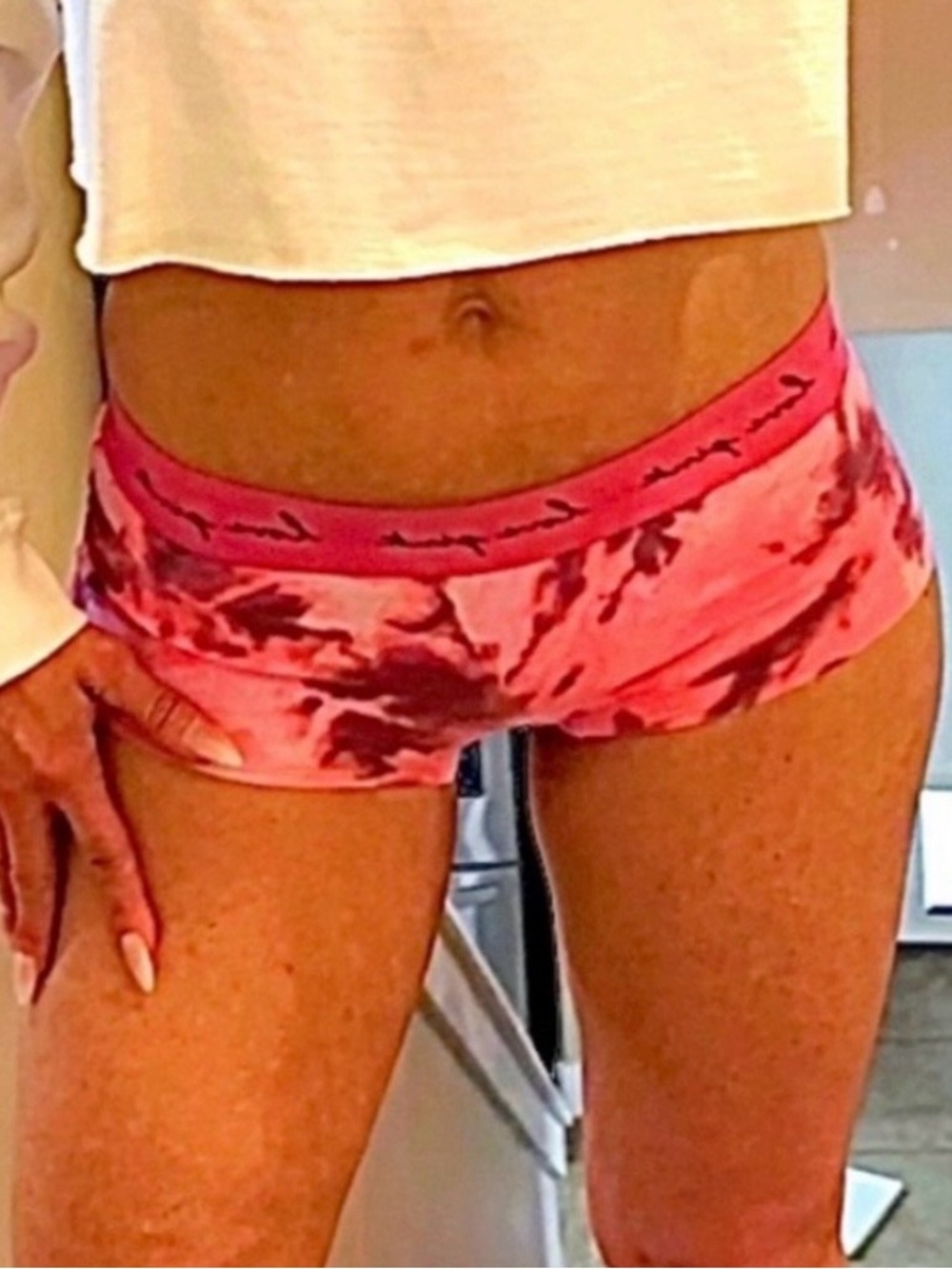 PINK Victoria's Secret Pink Tie-Dye Boyshorts